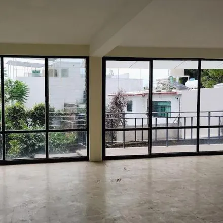 Rent this 5 bed house on Calle Álamo in Tlaltenango, 62270 Cuernavaca
