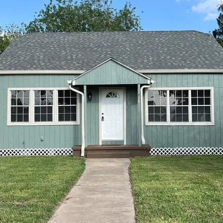 Buy this 3 bed house on 736 N Dick Dowling St in San Benito, Texas