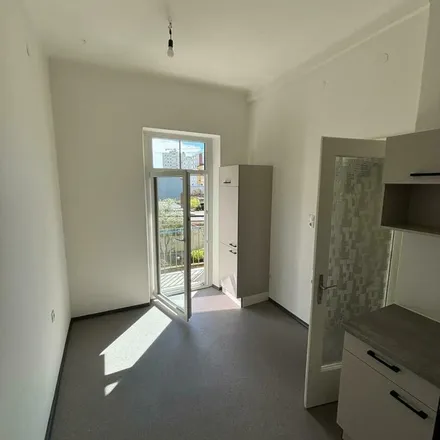 Image 2 - Falkenhofgasse 33, 8020 Graz, Austria - Apartment for rent