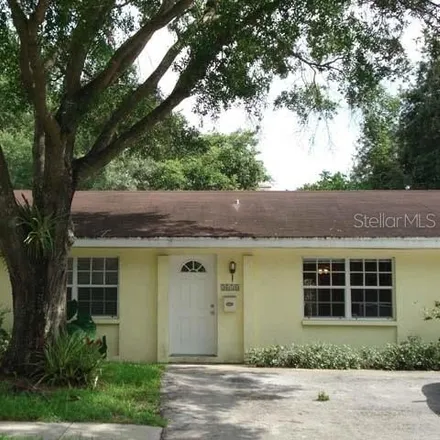Rent this 2 bed house on 2626 West Cleveland Street in Arrawana Park, Tampa