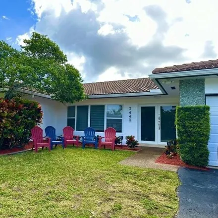 Buy this 3 bed house on 3452 North 40th Street in Hollywood, FL 33021