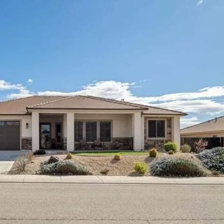 Buy this 3 bed house on 2697 West 310 North in Hurricane, UT 84737