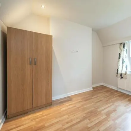 Image 1 - 4 Pemberton Gardens, London, N19 5RS, United Kingdom - Apartment for sale