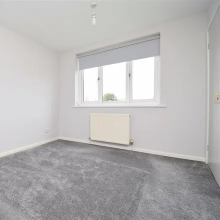 Image 2 - 9 Aysgarth Close, Horbury, WF2 8UH, United Kingdom - Duplex for rent