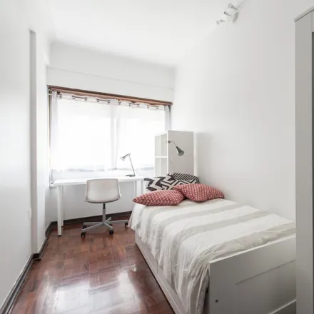 Rent this 1studio room on Avenida Visconde de Valmor 20 in 1000-292 Lisbon, Portugal