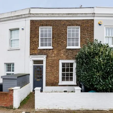 Image 2 - Hartfield Crescent, London, SW19 3SB, United Kingdom - Apartment for rent