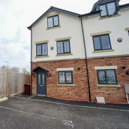 Buy this 4 bed townhouse on The Barnstormers in Lostock Lane, Horwich