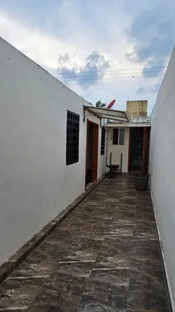 Buy this studio house on Iglesia Reino de Dios in Calle 97, 77519 Cancún