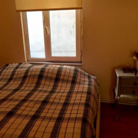 Rent this 1 bed room on Şair Nedim Caddesi in 34357 Beşiktaş, Turkey