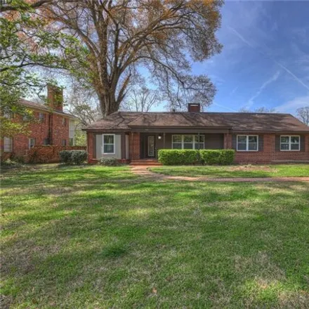 Buy this 3 bed house on 3512 Bankhead Avenue in Druid Hills, Montgomery