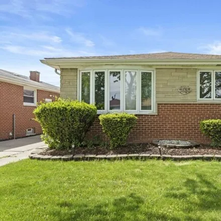 Buy this 4 bed house on 7530 South Trumbull Avenue in Chicago, IL 60652