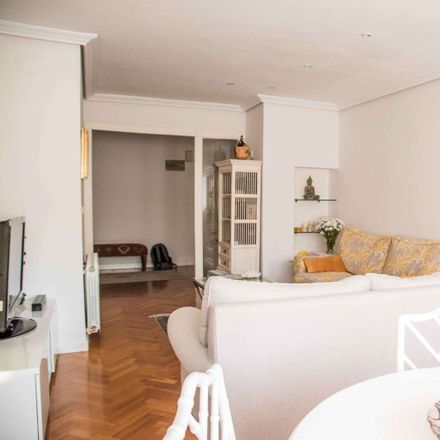 Rent this 1 bed room on Carrer del Professor Ángel Lacalle in 23, 46014 València