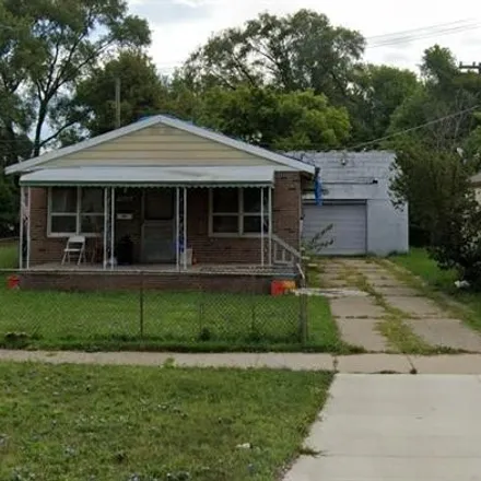 Buy this 2 bed house on 20866 Waltham Road in Warren, MI 48089