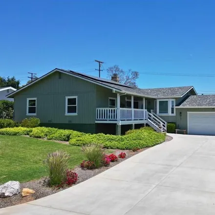 Buy this 3 bed house on 151 Via Floresta in Fallbrook, CA 92028