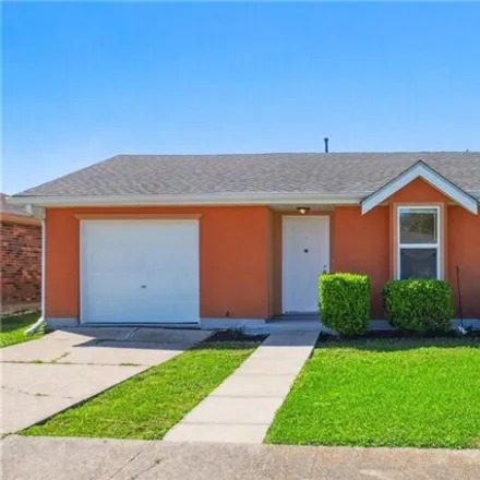 Buy this 4 bed house on 2445 Taffy Drive in Kenner, LA 70065