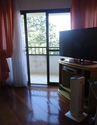 Buy this 2 bed apartment on Avenida Jaguaribe in Jaguaribe, Osasco - SP
