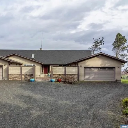 Image 2 - Milwaukee Drive, Port Angeles, WA, USA - House for sale