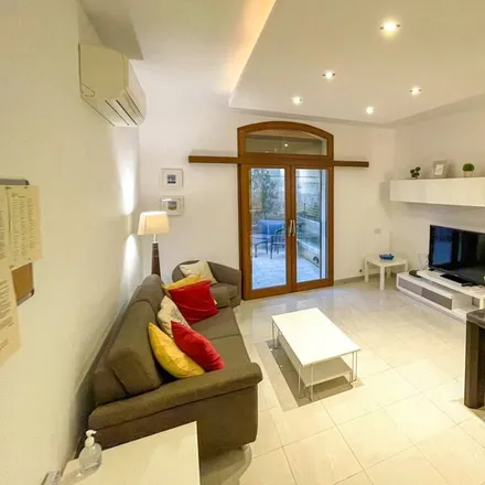 Rent this 2 bed house on Malta