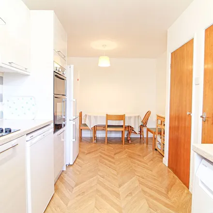 Rent this 1 bed apartment on Homersham Road in London, KT1 3PN