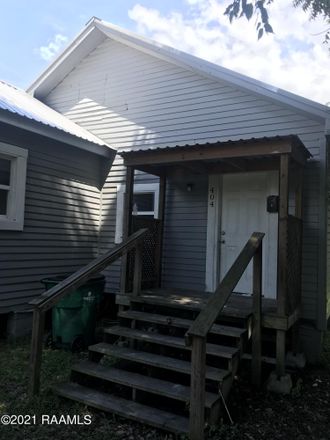 Rent this 4 bed house on Hawthorne St in Abbeville, LA