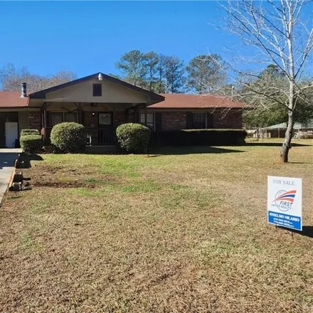 Buy this 3 bed house on 104 Hickory Circle in Carroll County, GA 30116