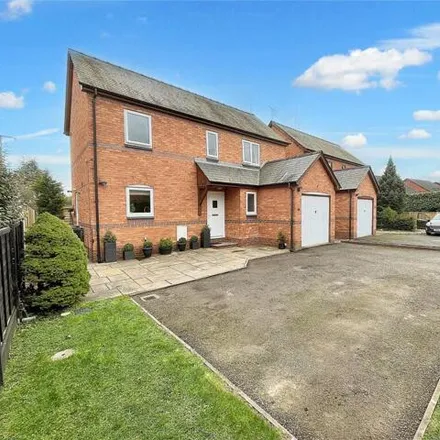 Buy this 3 bed house on Wyson Avenue in Wyson Lane, Brimfield