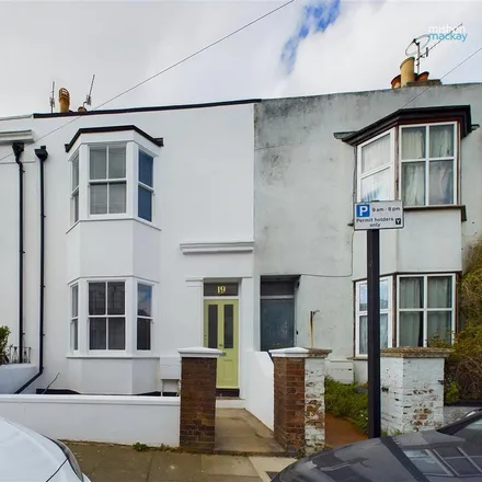 Rent this 3 bed townhouse on 17 West Hill Street in Brighton, BN1 3RR