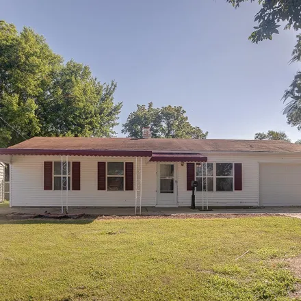 Buy this 3 bed house on 35 West Adams Drive in Cahokia, Saint Clair County