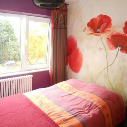 Rent this 2 bed apartment on Chaussée Romaine 179 in 4300 Waremme, Belgium