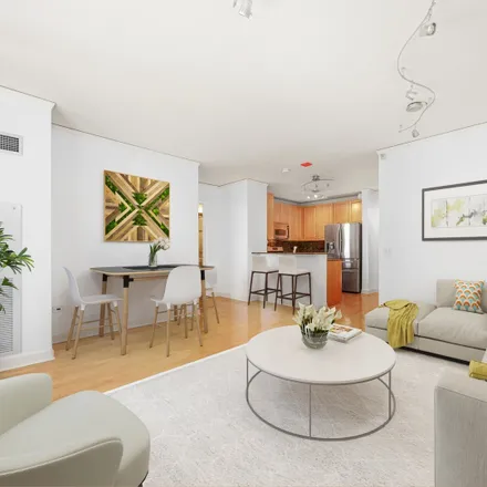 Image 2 - The Lancaster, 201 North Westshore Drive, Chicago, IL 60601, USA - House for sale