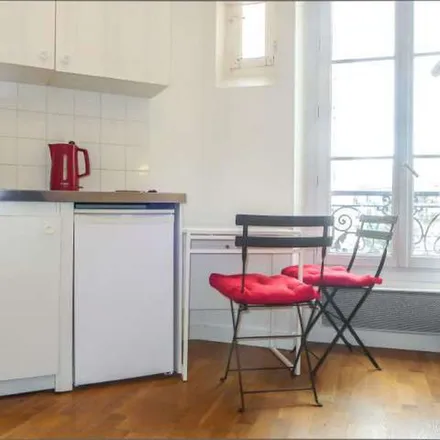 Image 4 - 20 bc Rue Pétrarque, 75016 Paris, France - Apartment for rent