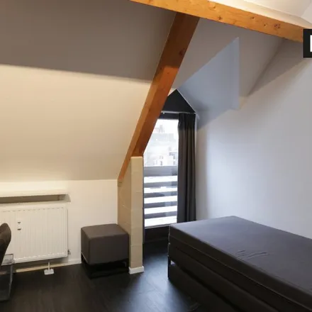 Image 3 - Rue Capouillet - Capouilletstraat 22, 1060 Saint-Gilles - Sint-Gillis, Belgium - Apartment for rent