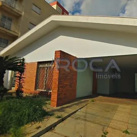 Rent this 4 bed house on Rua 9 de Julho in Jardim Lutfalla, São Carlos - SP