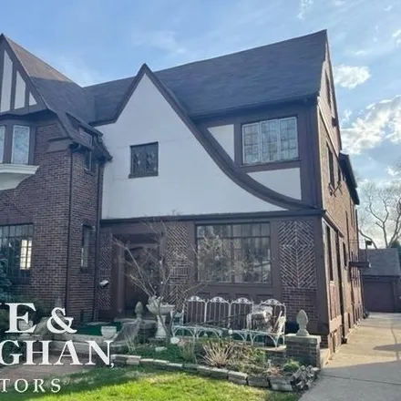 Rent this 4 bed house on 959 Harcourt Road in Grosse Pointe Park, MI 48230
