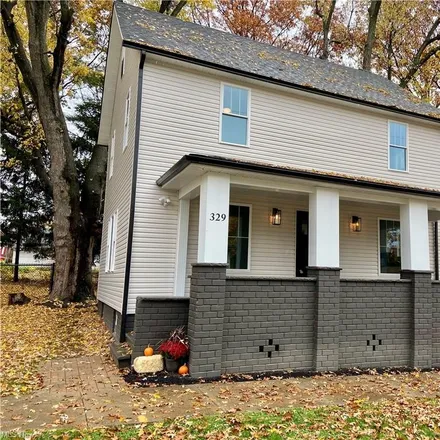 Buy this 3 bed house on 329 College Avenue in Wooster, OH 44691