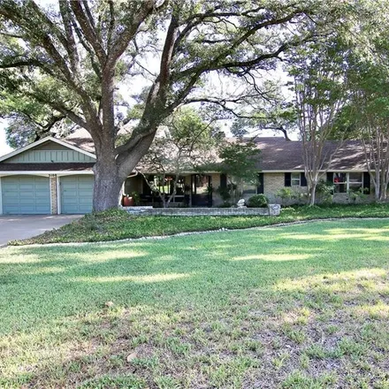 Buy this 5 bed house on 3108 West Avenue T in Temple, TX 76504