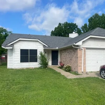 Buy this 3 bed house on Longhorn Road in Saginaw, TX 76179