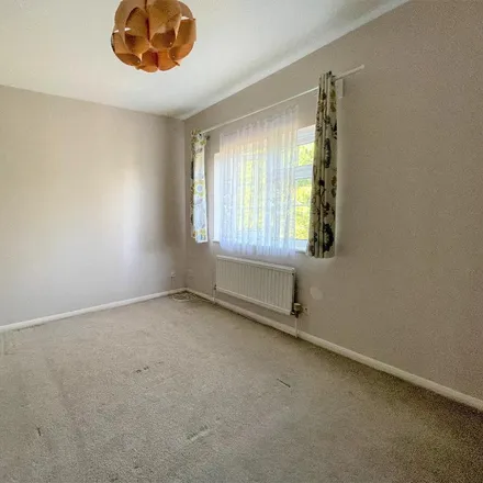 Image 7 - Ormsby Close, Luton, LU1 3SN, United Kingdom - Duplex for rent