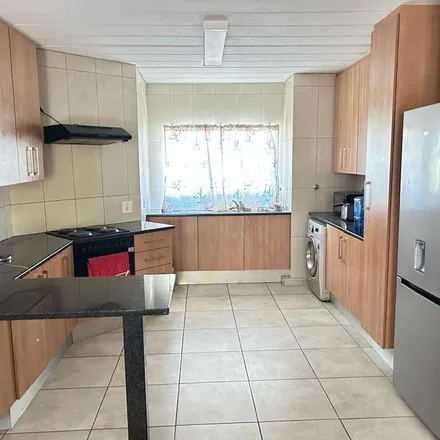 Image 1 - Northgate Mall, Doncaster Drive, Johannesburg Ward 114, Randburg, 2188, South Africa - Apartment for rent