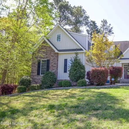 Buy this 3 bed house on 124 Rothbury Drive in Southern Pines, NC 28327