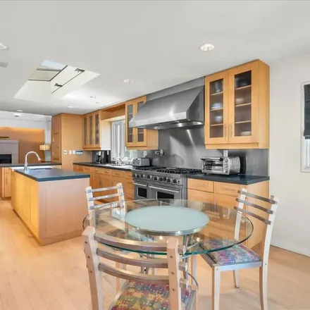 Image 3 - 216 24th Street, Manhattan Beach, CA 90266, USA - Apartment for rent