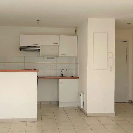 Rent this 3 bed apartment on 138 Avenue du Sers in 31140 Saint-Alban, France