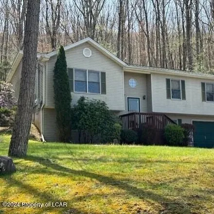 Buy this 3 bed house on 64 Edge Rock Drive in Butler Township, PA 18222