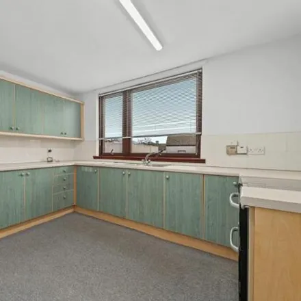Image 4 - Linlithgow Group Medical Practice, 288 High Street, Linlithgow, EH49 7ER, United Kingdom - Apartment for sale