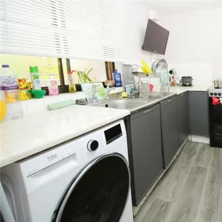 Image 5 - Merlin Close, Andover, SP10 4BH, United Kingdom - Apartment for sale