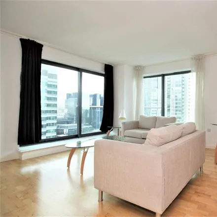 Image 2 - Discovery Dock Apartments East, 3 South Quay Square, Canary Wharf, London, E14 9RZ, United Kingdom - Apartment for rent