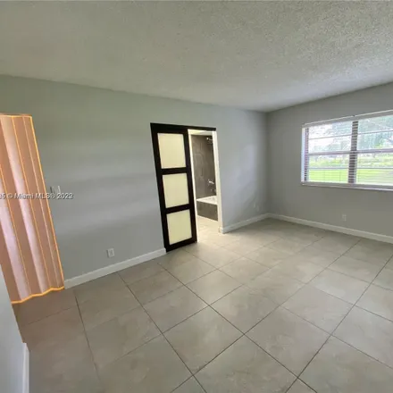 Image 7 - 1999 Southwest 8th Street, Boca Raton, FL 33486, USA - Condo for sale