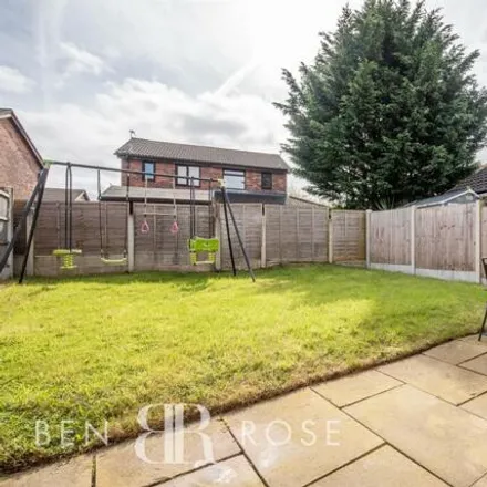 Image 4 - Kiln Croft, Clayton Green, PR6 7UA, United Kingdom - House for sale