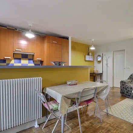 Image 2 - 40 Rue des Envierges, 75020 Paris, France - Apartment for rent