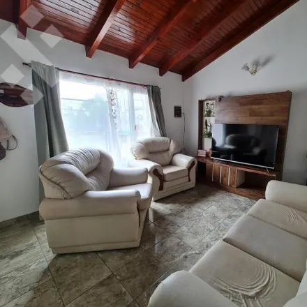 Buy this 5 bed house on Chubut 943 in Manuel Belgrano, Neuquén